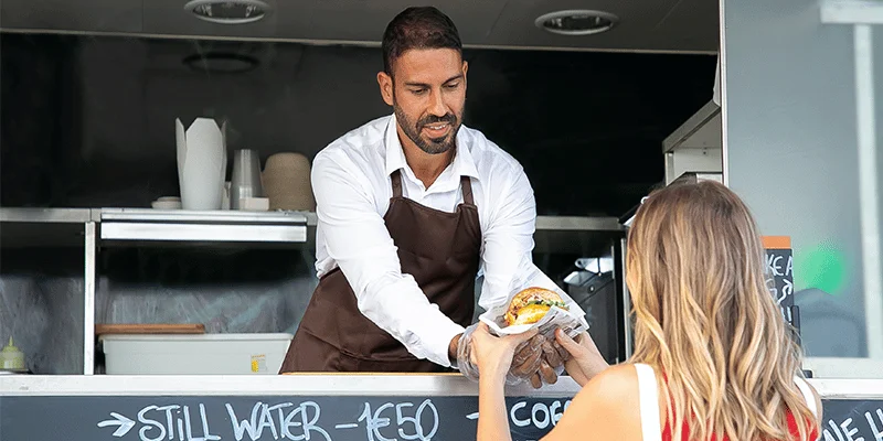 photo-article-blog-conseils-ouvrir-food-truck-6xpos photo-article-blog-conseils-ouvrir-food-truck-6xpos